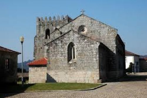 Igreja de Santa Maria de Abade de Neiva 